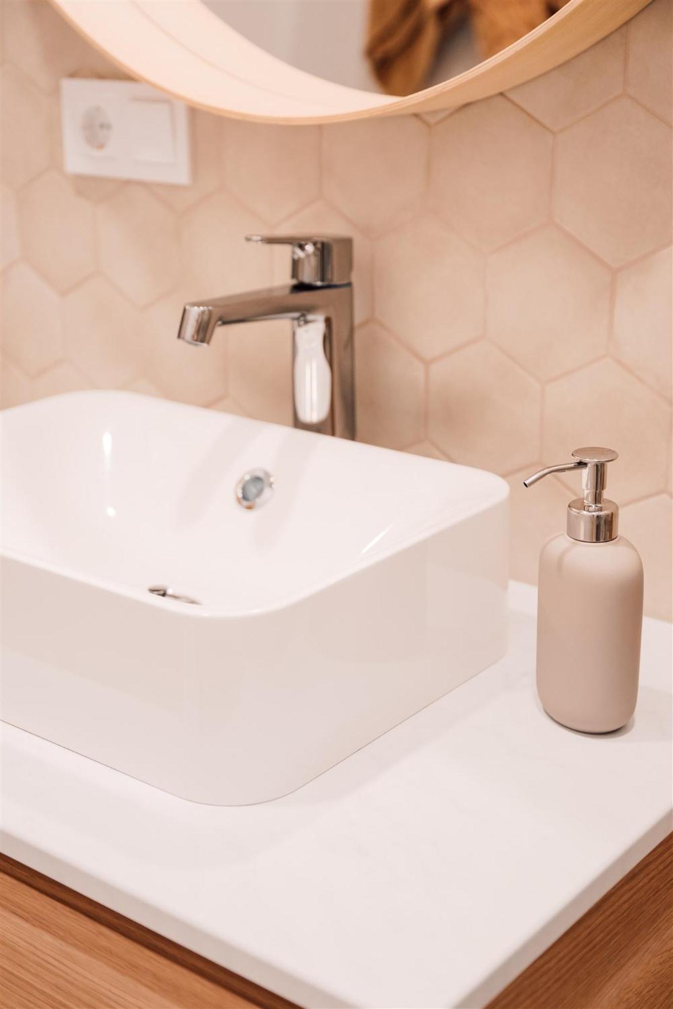 Appartamento Harmony Apartment/9 Guests/ 4 Bedroom / Old Town